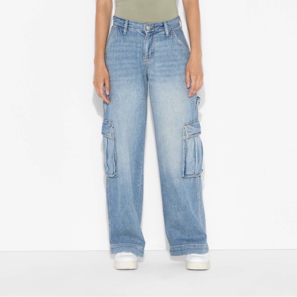 H&M Divided Light Blue Wide Leg Cargo Jeans size 4